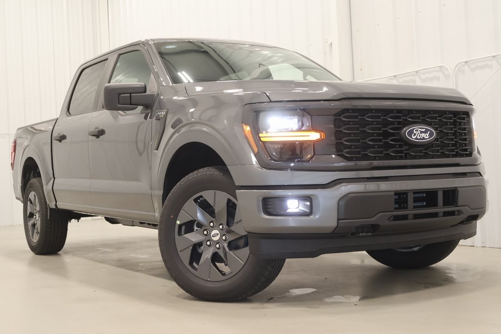 2025 Ford F-150 STX photo 24