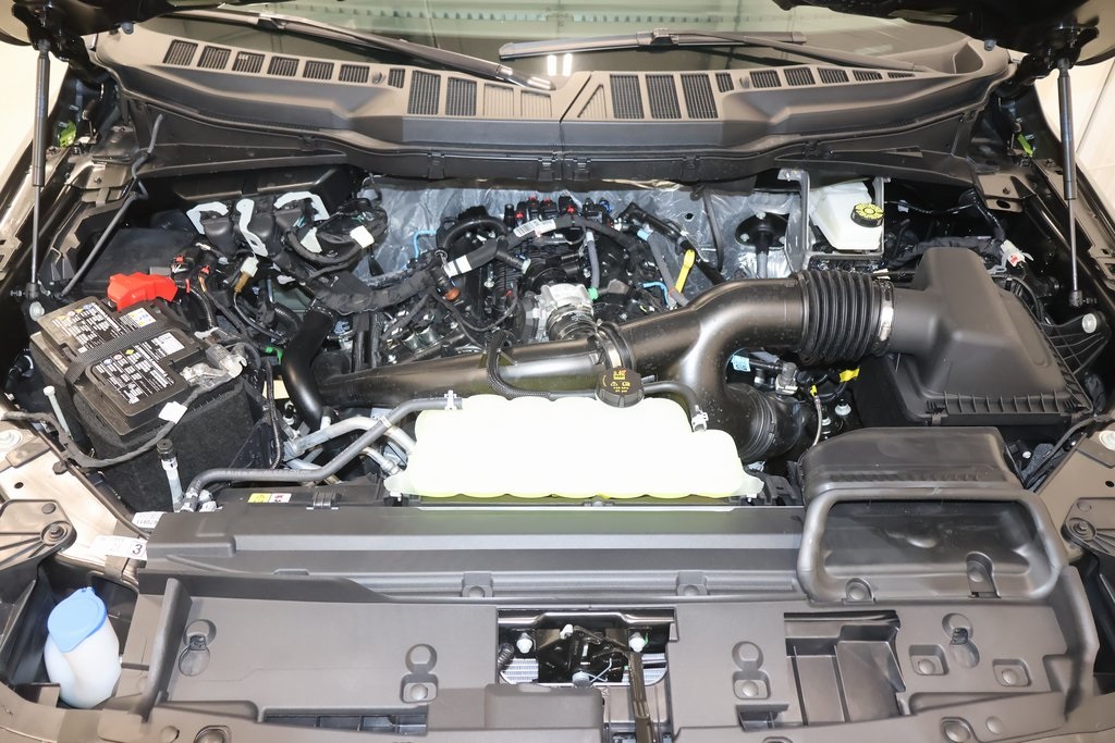 2025 Ford F-150 STX photo 26