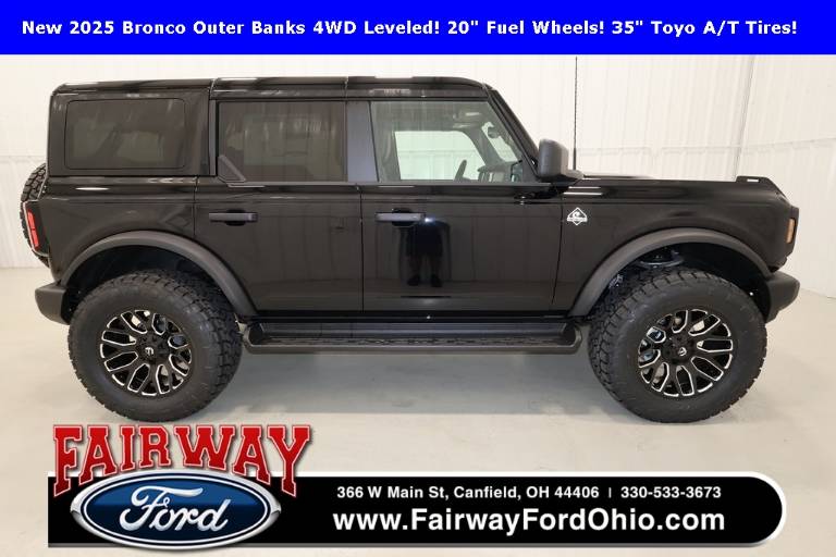 2025 Ford Bronco Outer Banks