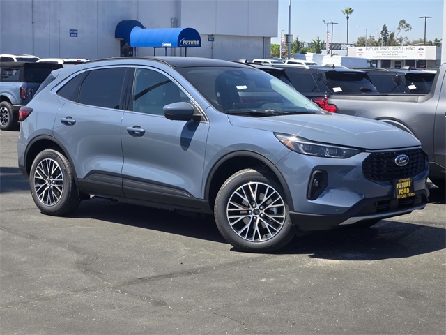 2025 Ford Escape Plug-In Hybrid Base