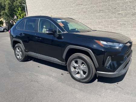 2022 Toyota RAV4 Hybrid XLE