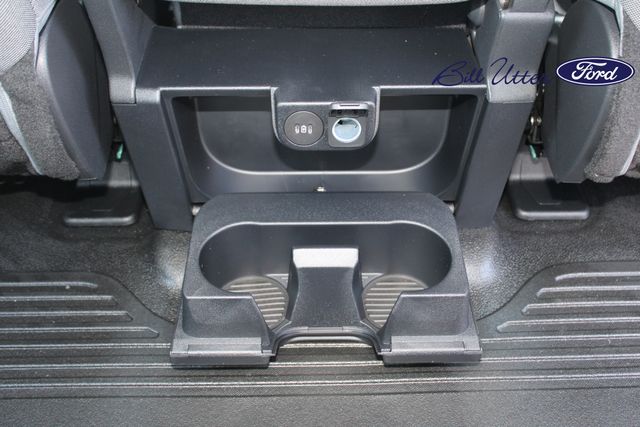 2025 Ford F-250 photo 9
