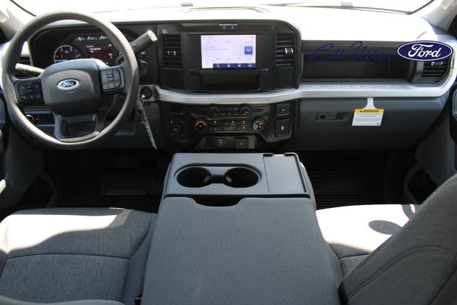 2025 Ford F-250 photo 10