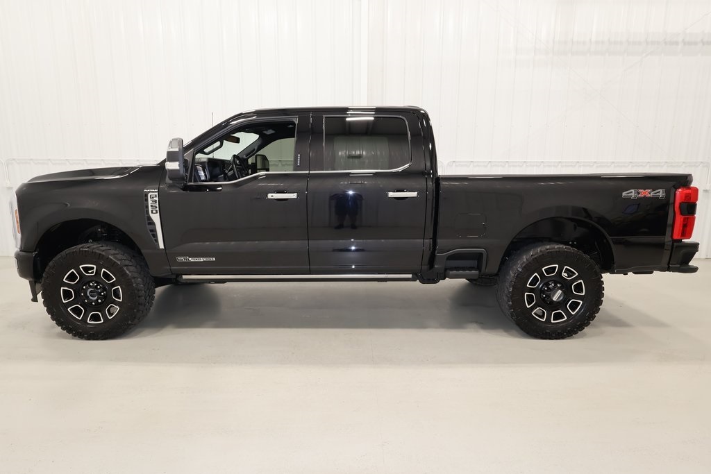 2024 Ford F-350 photo 6