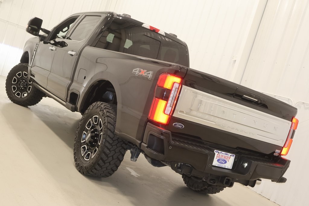 2024 Ford F-350 photo 33
