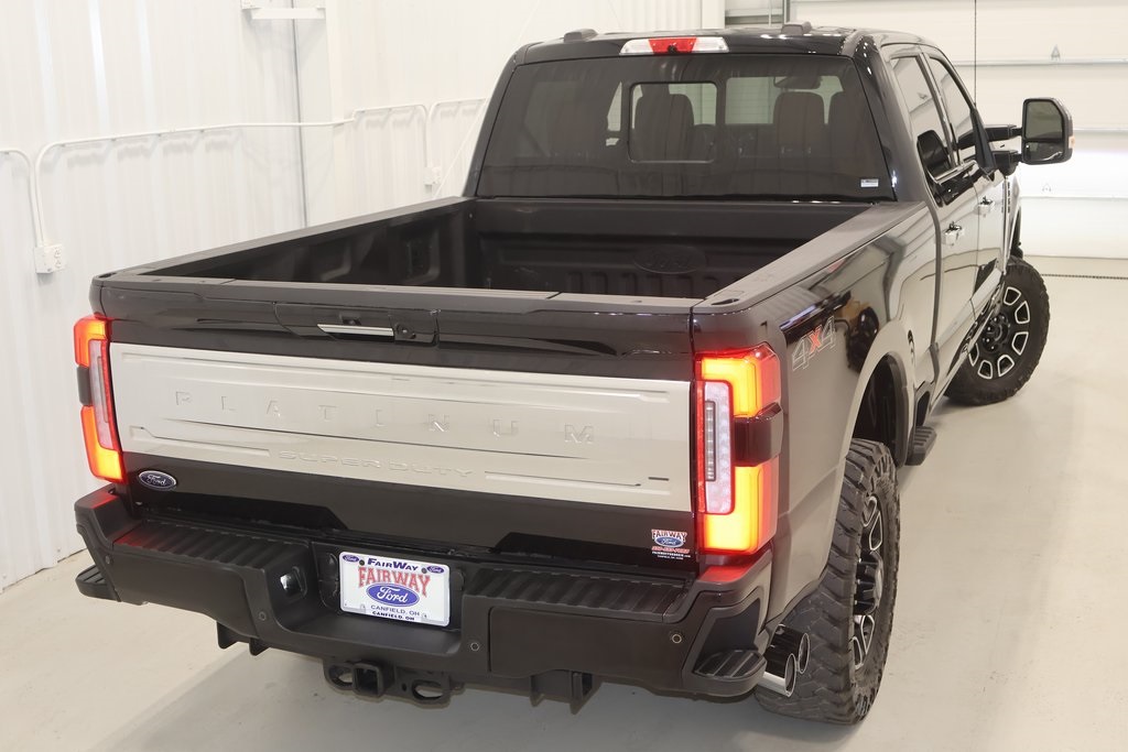 2024 Ford F-350 photo 38