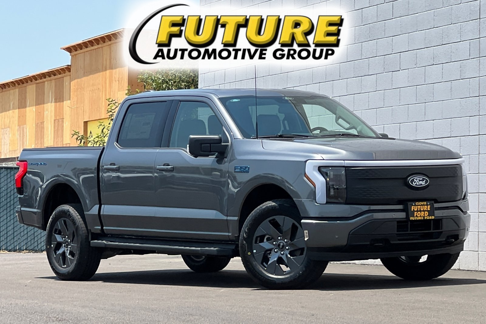 2025 Ford F-150 Lightning Flash