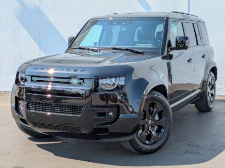 2025 Land Rover Defender 110 P400 X-Dynamic SE