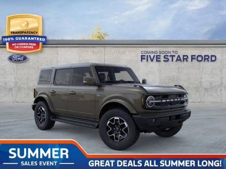 2025 Ford Bronco Outer Banks