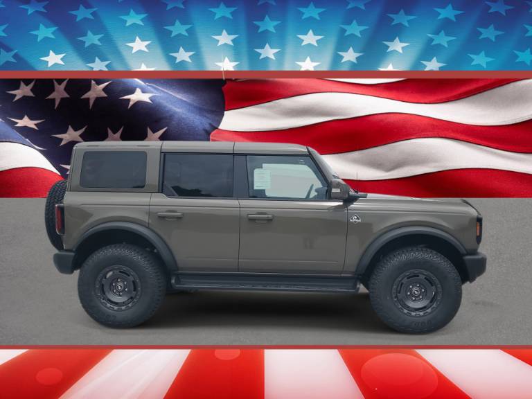 2025 Ford Bronco Outer Banks