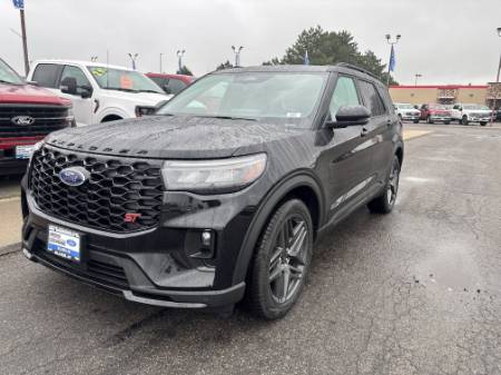 2025 Ford Explorer ST 4WD