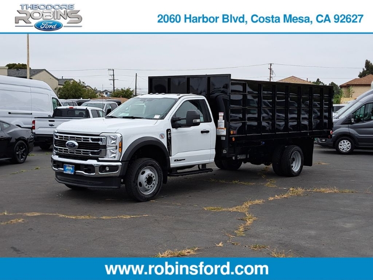 2025 Ford F-550SD XL