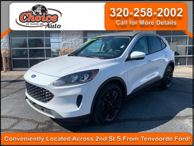 2020 Ford Escape SE