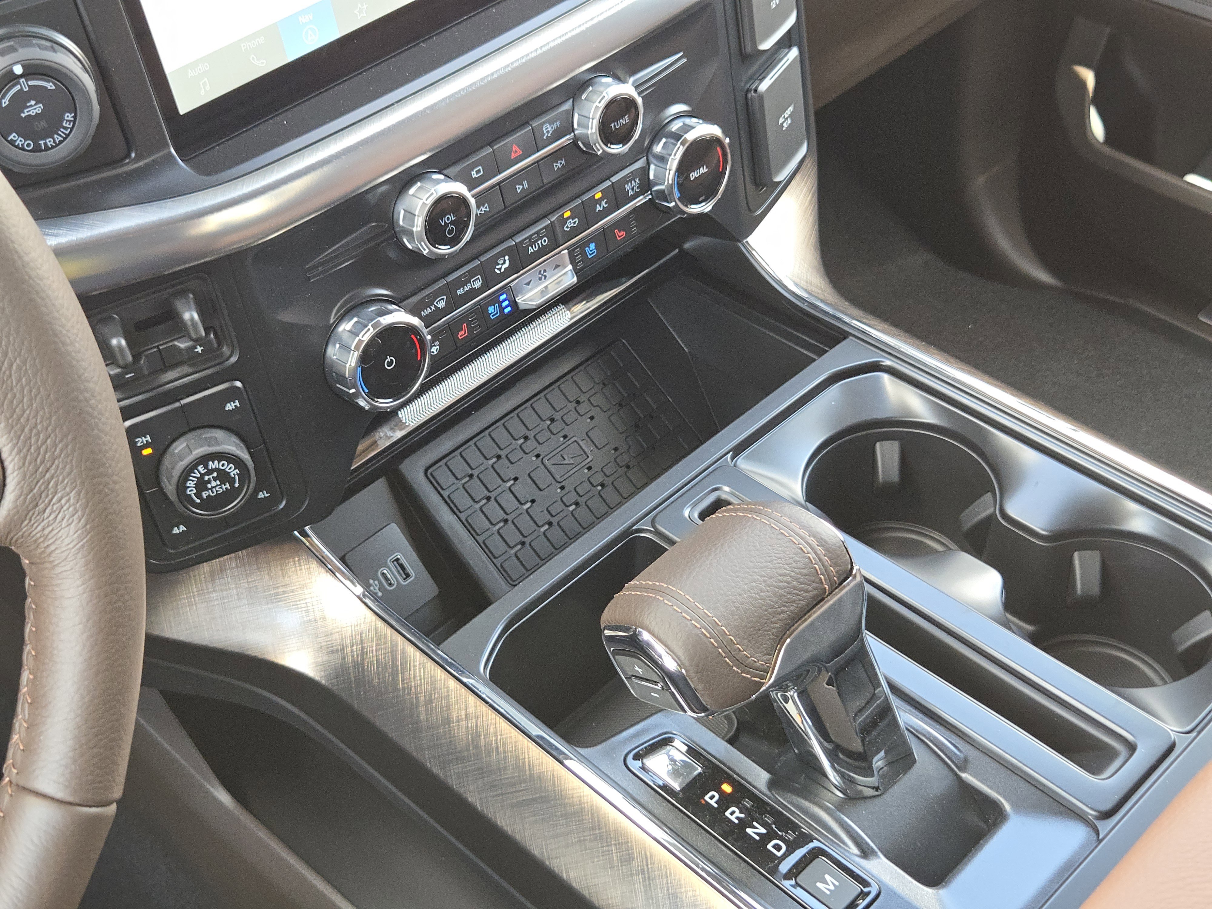 2025 Ford F-150 King Ranch photo 13