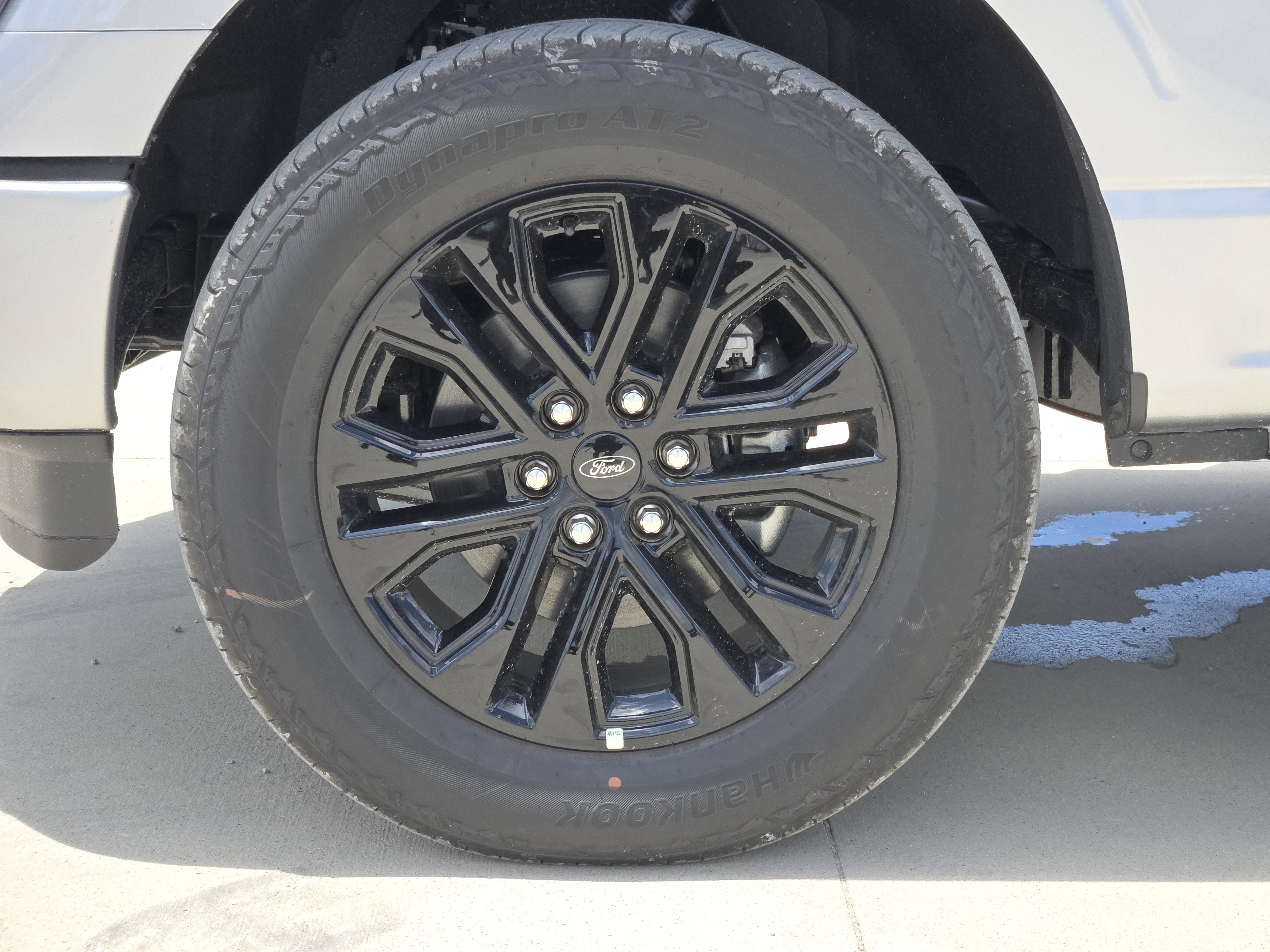 2025 Ford F-150 Lariat photo 6