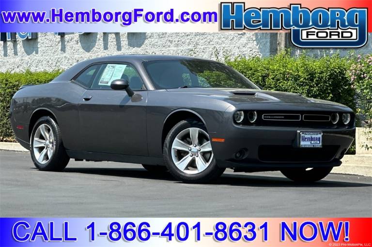 2021 Dodge Challenger SXT