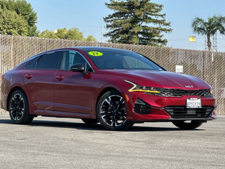 2022 Kia K5 GT-Line