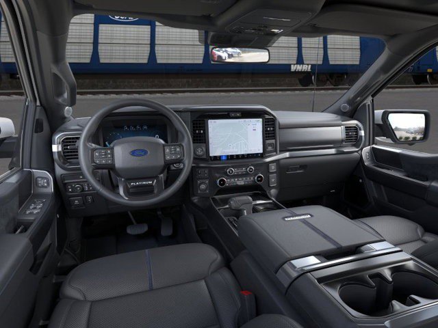 2025 Ford F-150 Platinum photo 7