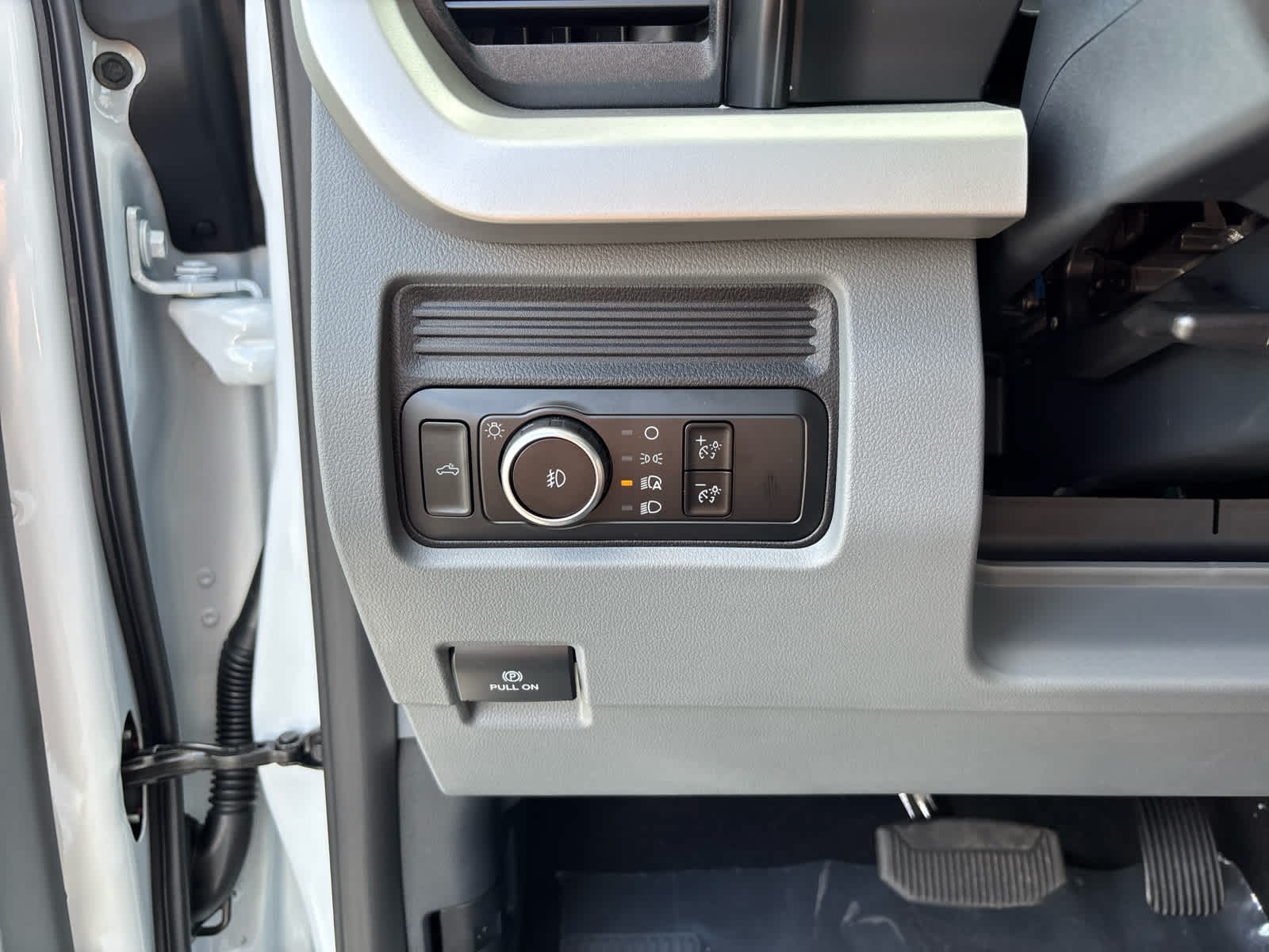 2025 Ford F-350 XL photo 16