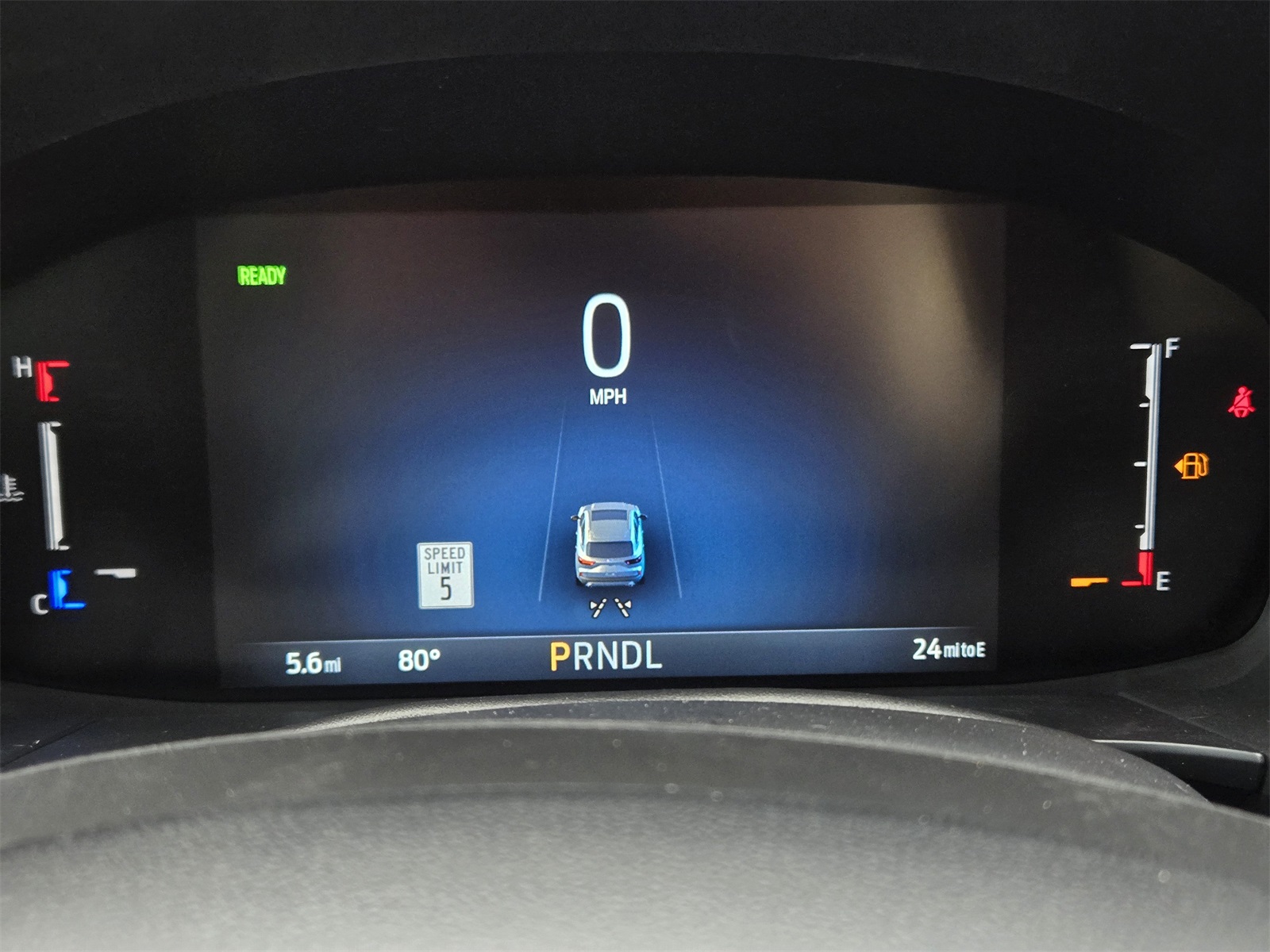 2025 Ford Escape ST-Line photo 9