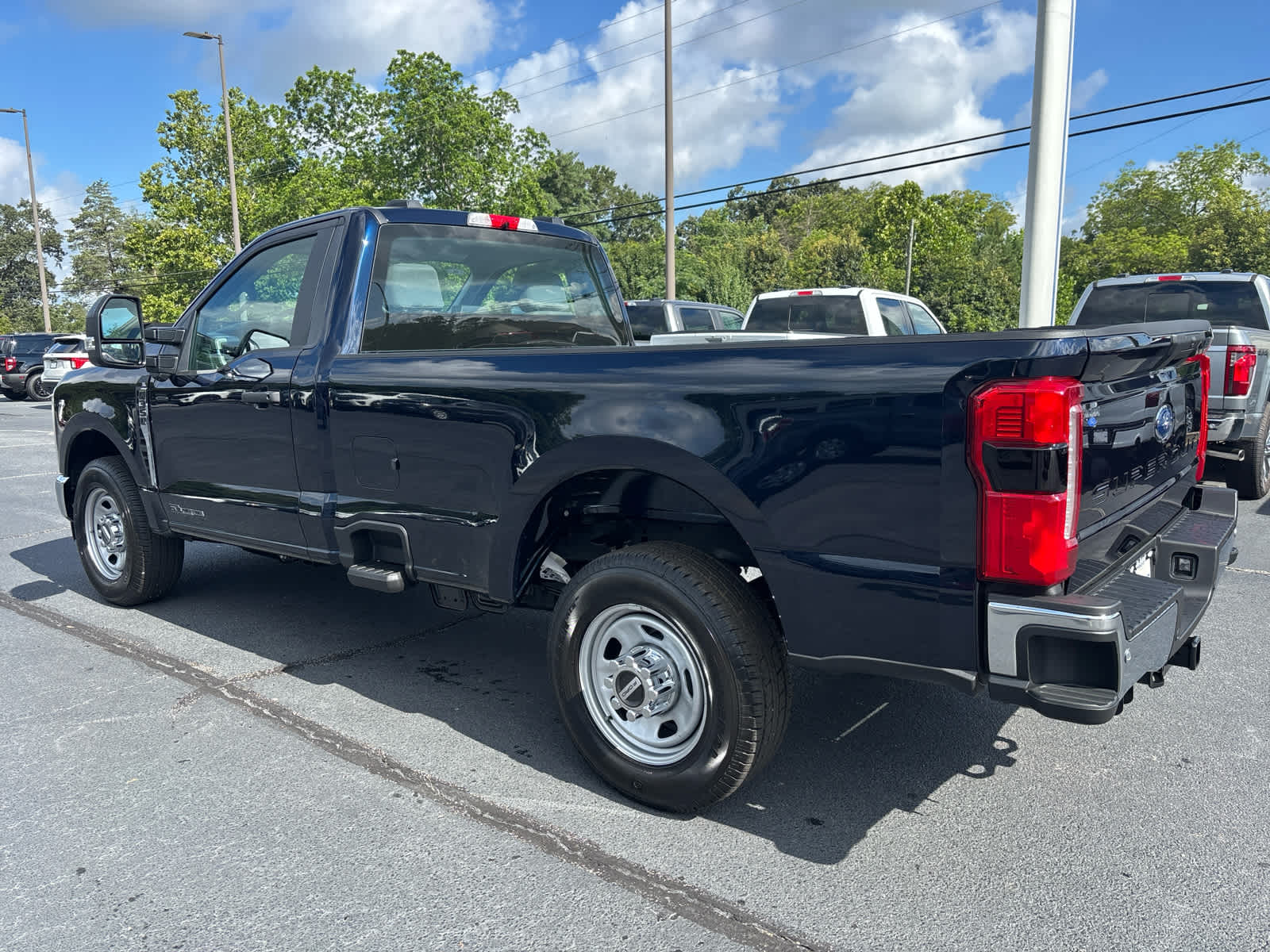 2025 Ford F-350 XL photo 3