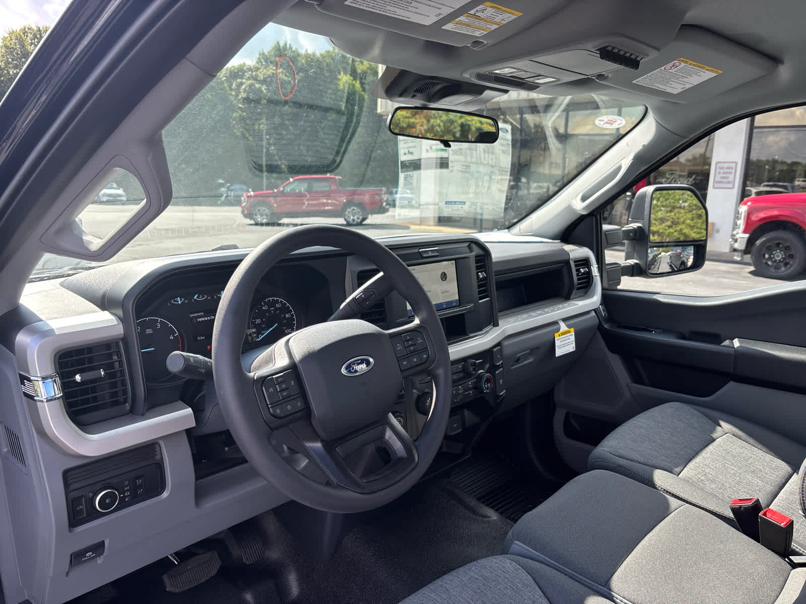 2025 Ford F-350 XL photo 17