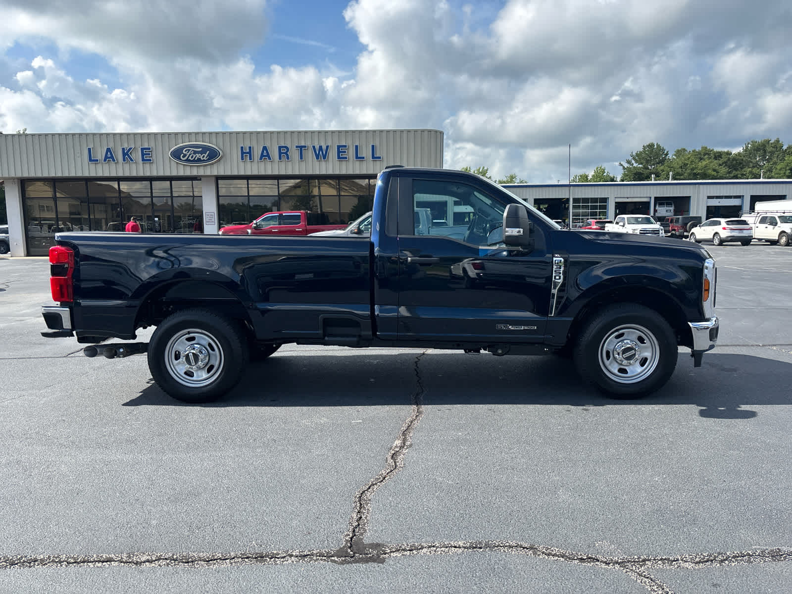 2025 Ford F-350 XL photo 19