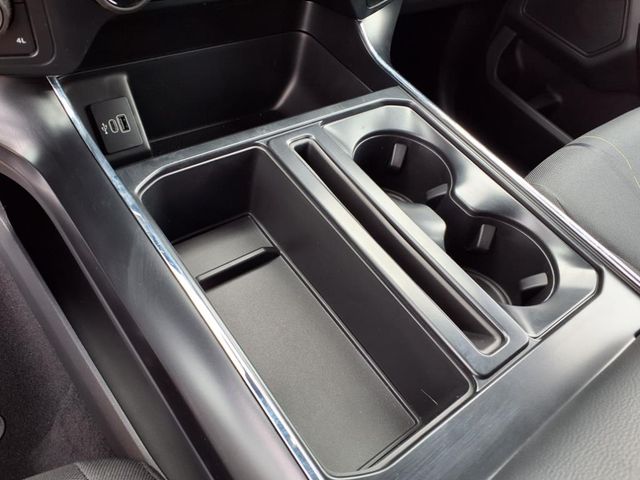 2025 Ford F-150 STX photo 18