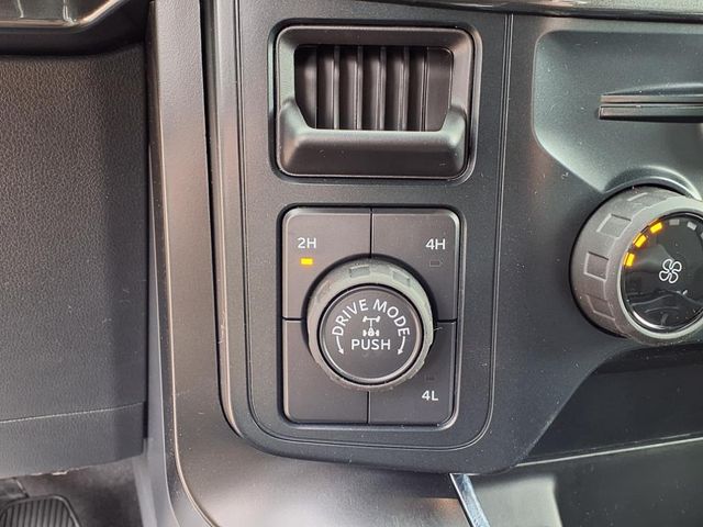2025 Ford F-150 STX photo 19