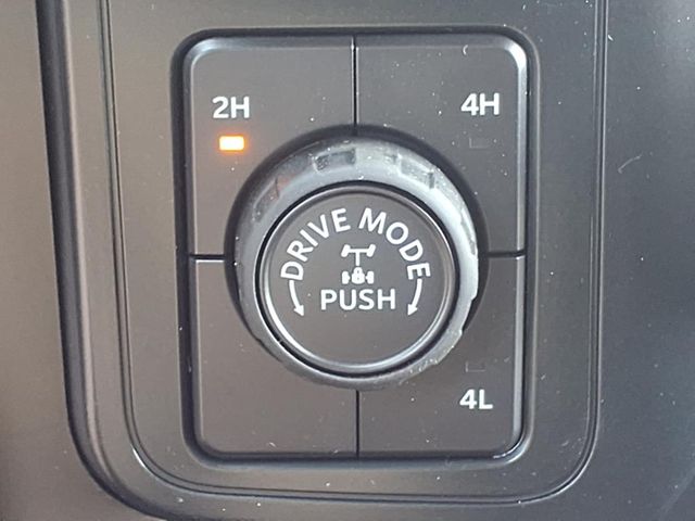 2025 Ford F-150 STX photo 14
