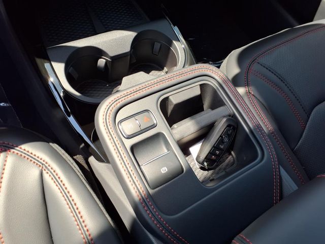 2025 Ford Mustang Mach-E Premium photo 17