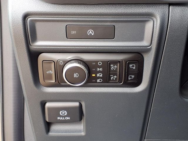 2025 Ford F-150 XLT photo 15