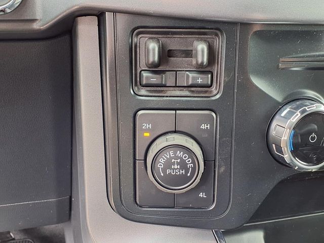 2025 Ford F-150 XLT photo 20