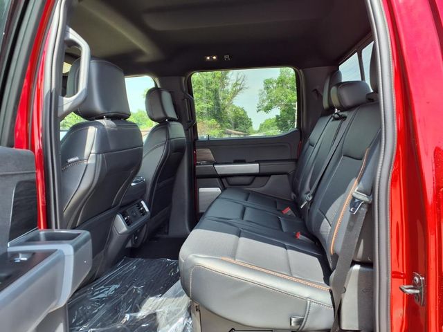 2025 Ford F-150 Lariat photo 9