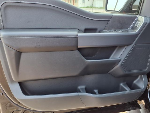 2025 Ford F-150 XLT photo 10