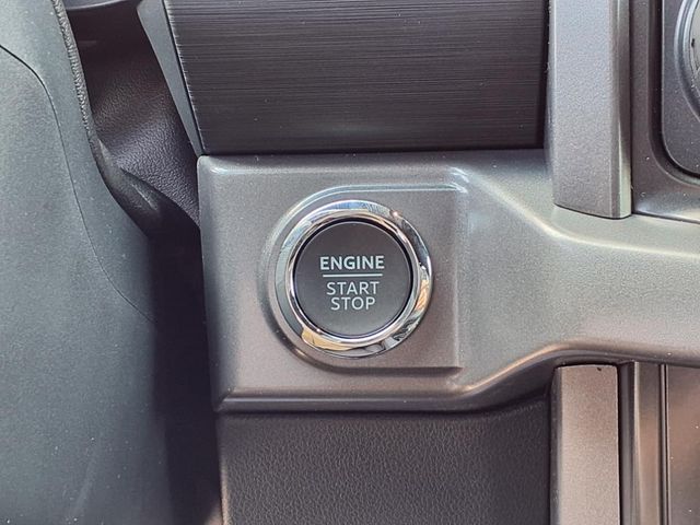 2025 Ford F-150 XLT photo 18