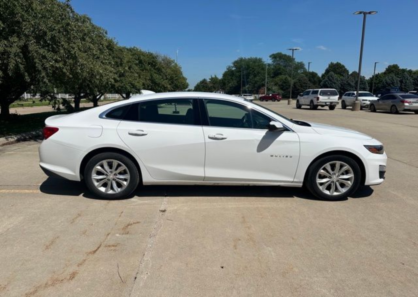 Used 2023 Chevrolet Malibu 1LT with VIN 1G1ZD5ST0PF239001 for sale in Fremont, NE