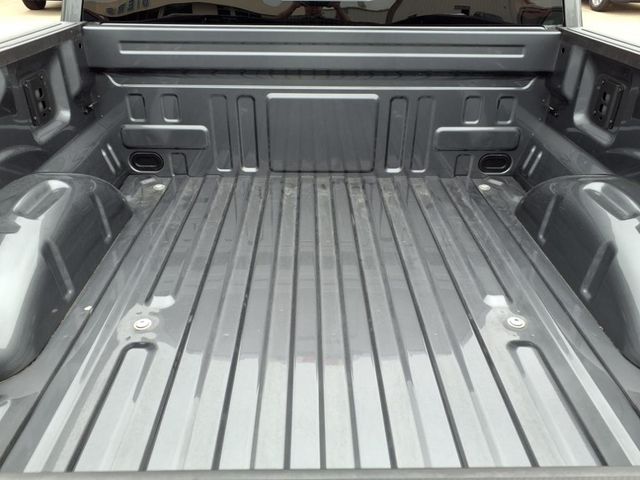 2025 Ford F-150 Lariat photo 8