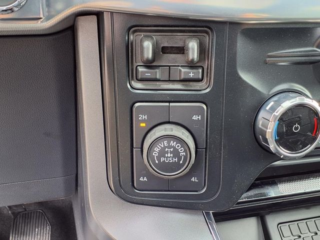 2025 Ford F-150 Lariat photo 20