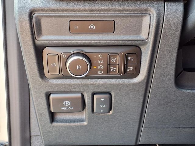 2025 Ford F-150 Lariat photo 15