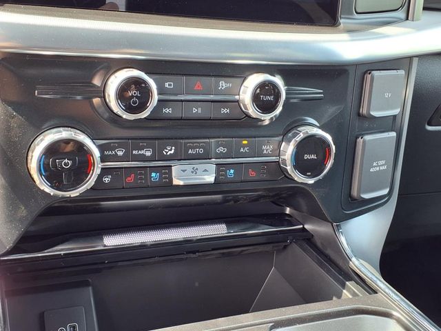 2025 Ford F-150 Lariat photo 18