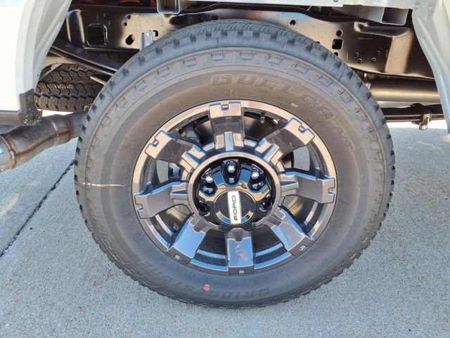 2025 Ford F-250 XL photo 6