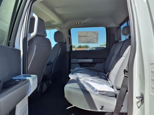 2025 Ford F-250 XL photo 10