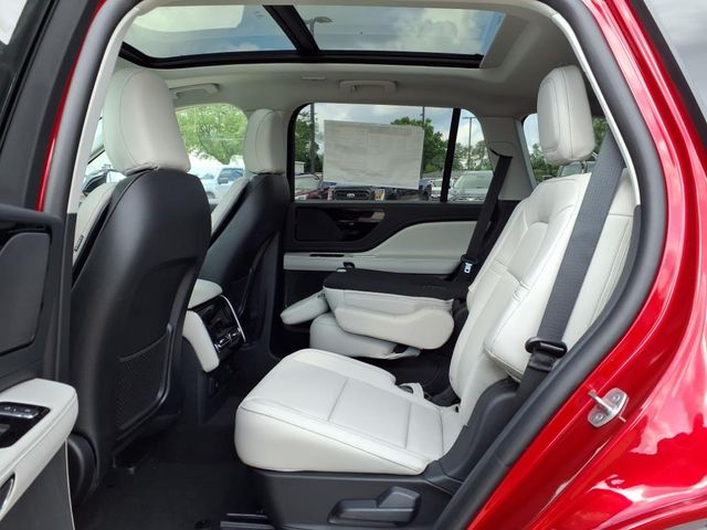 2025 Lincoln Aviator Premiere photo 38