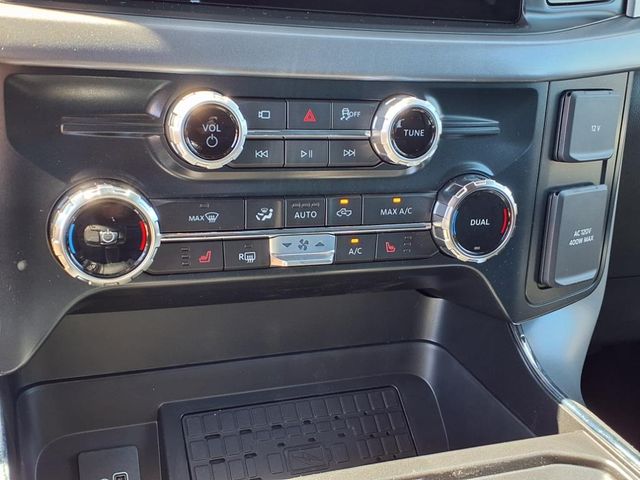 2025 Ford F-150 XLT photo 17