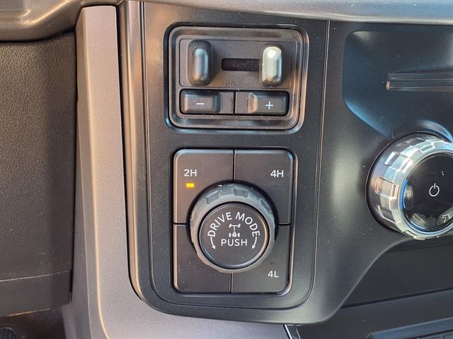 2025 Ford F-150 XLT photo 20