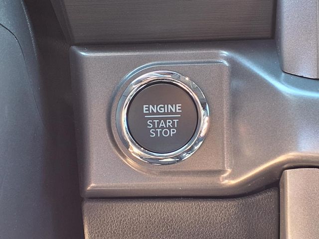 2025 Ford F-150 XLT photo 21