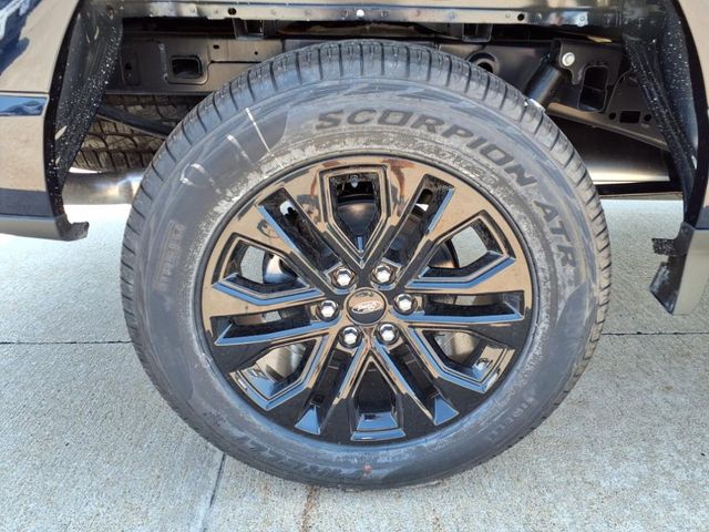 2025 Ford F-150 XLT photo 5