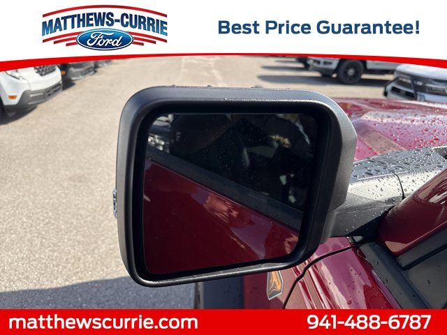 2025 Ford Bronco Badlands photo 4