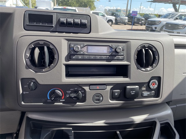 2026 Ford E-350 Base photo 13